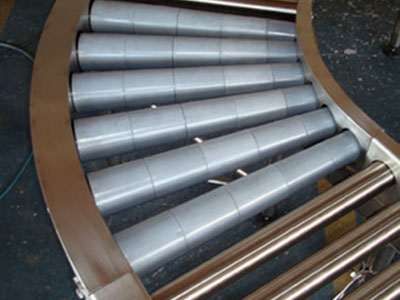 Esteira Curva 45° de Rolete em Inox