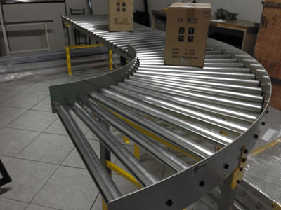 Esteira Curva de Roletes em Inox